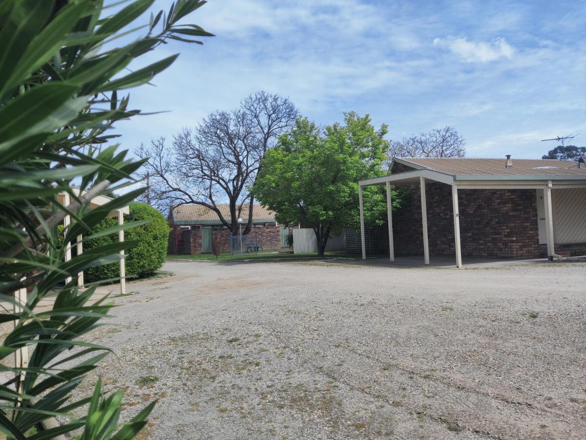 Belvoir Village Motel&Apartments Wodonga Buitenkant foto